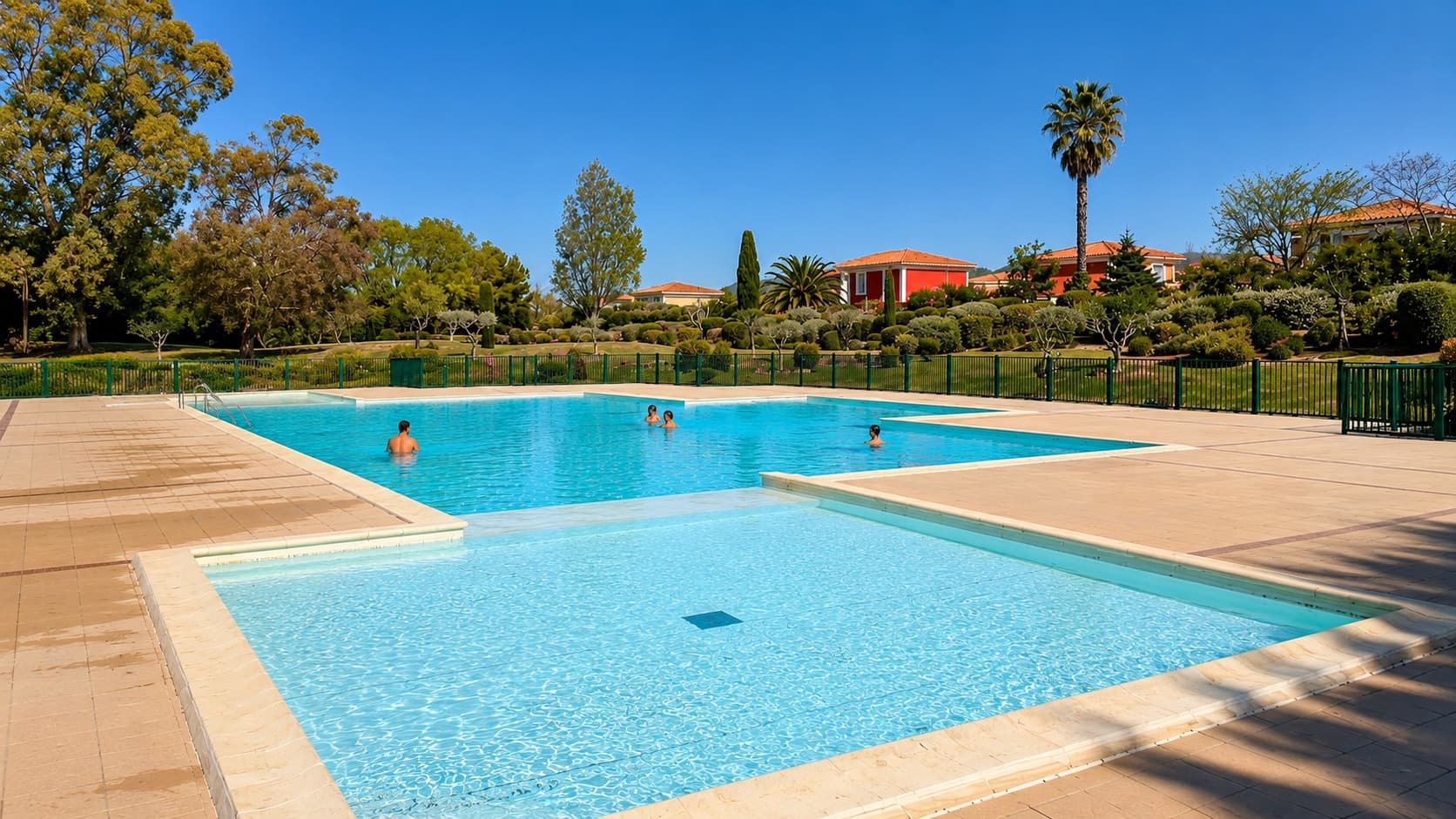 Piscine de la résidence